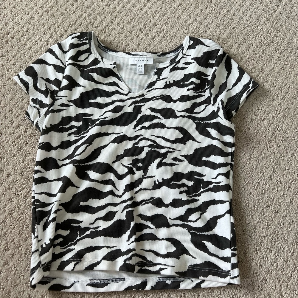 Top shop cute top!